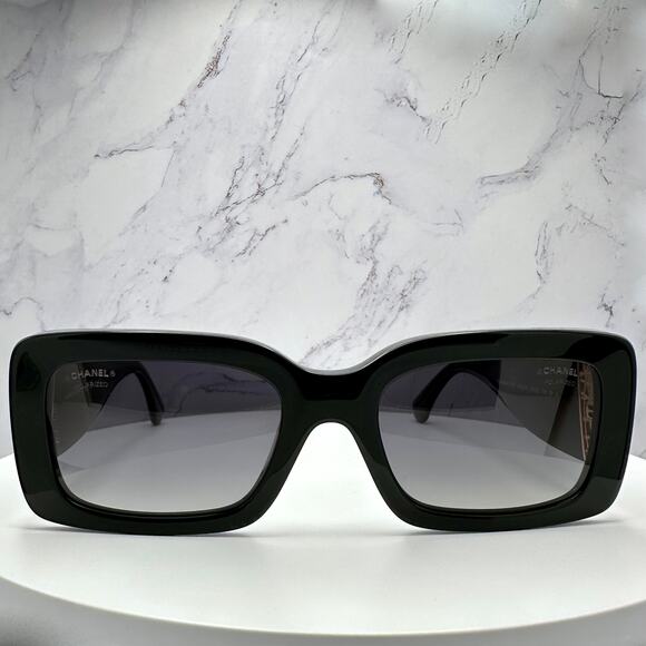 New CHANEL Sunglasses - Picture 2 of 16